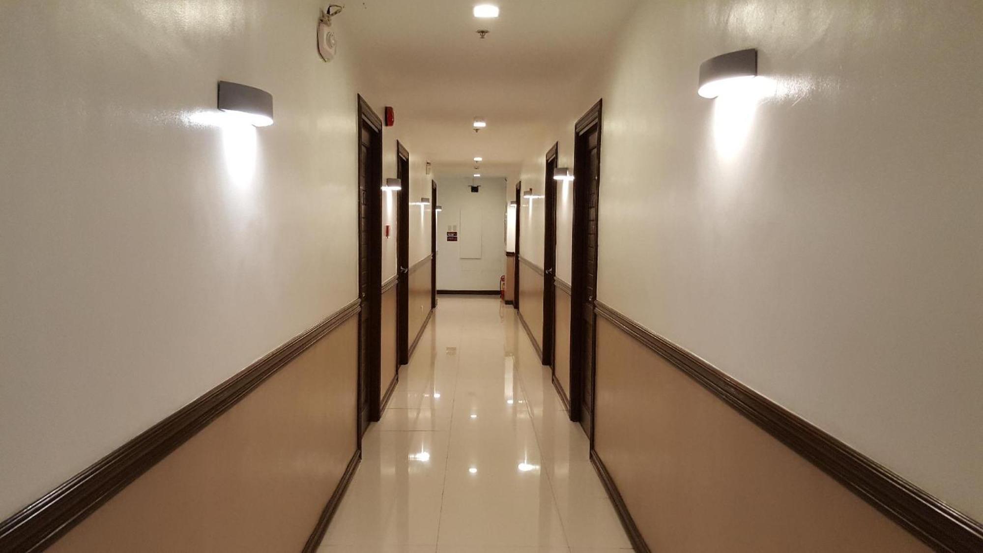 Pearli View Hotel Iloilo Powered By Cocotel Luaran gambar