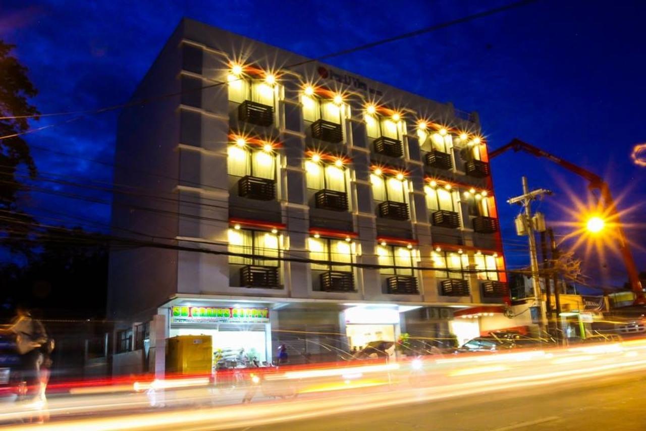 Pearli View Hotel Iloilo Powered By Cocotel Luaran gambar